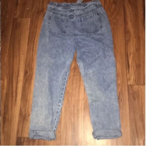 Women's Forever 21 Paper Bag Waist Jeans - Picture 9 of 12